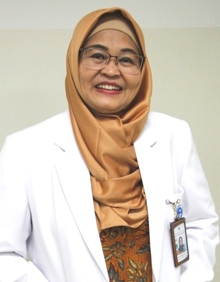 Dr. Dewi Lesthiowati, SpPK (K), M.Kes Kepala Instalasi Laboratorium Sentral Terpadu Tahun 2020